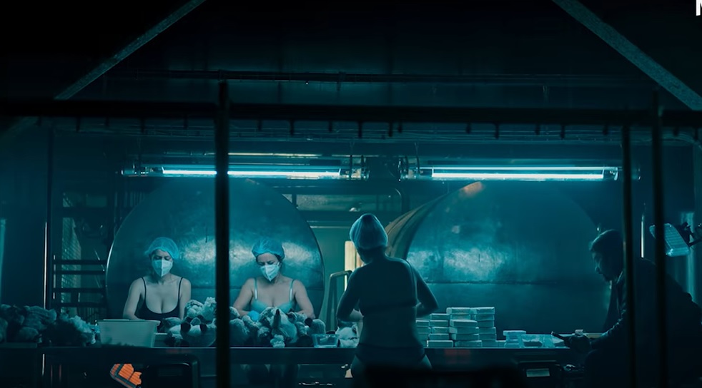 Ganglands Parents Guide, 2021 Netflix Series Ganglands Age Rating. Netflix Series Ganglands Cast and Production, Official Trailer and Images. Ganglands Parents Guide | Ganglands Age Rating | 2021