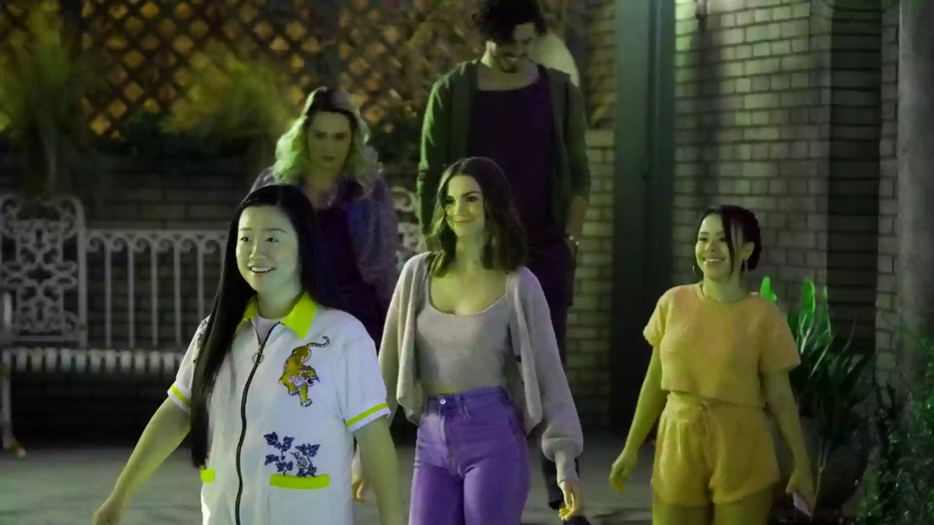 Good Trouble (2019-2022) 3 Good Trouble Parents guide | Good Trouble Age Rating | 2019-22