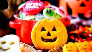Most Popular Halloween Candy (1)